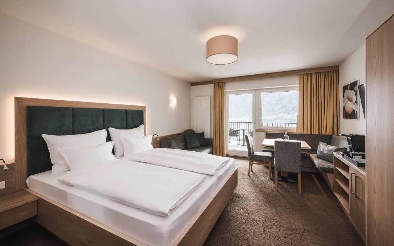 Somvita Suites Tirolo Exterior photo